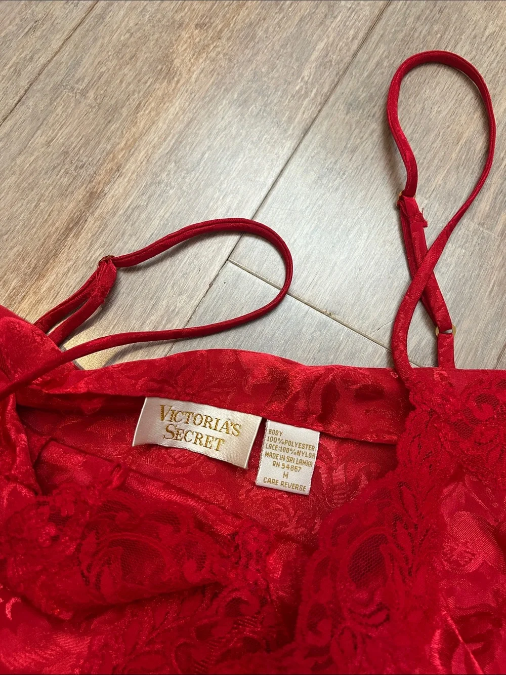 VTG Victoria's Secret Red Lace & Satin Two-Piece Jacquard Chemise Set size M
